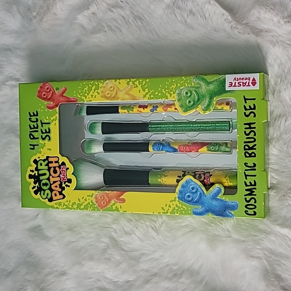 💚Sour Patch Kids Cosmetic Brush Set